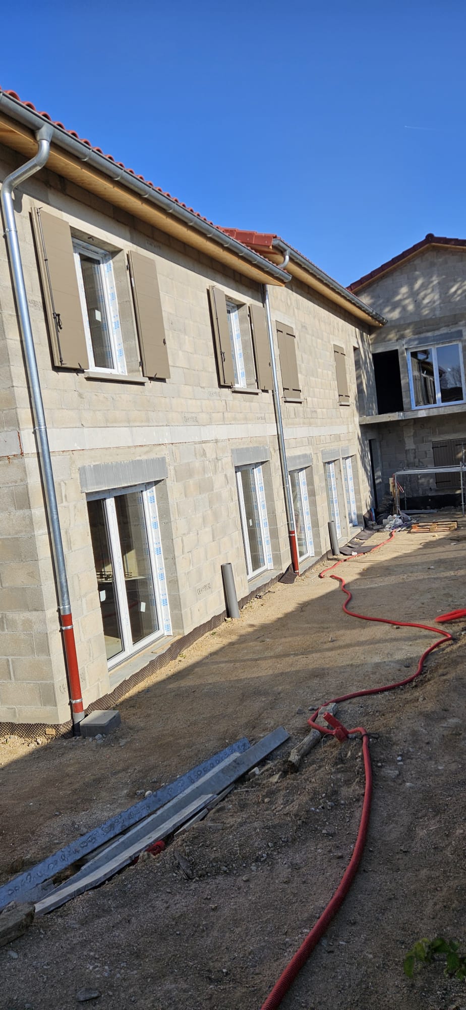 Menuiserie neuf posée à Lyon par SPMC Menuiserie