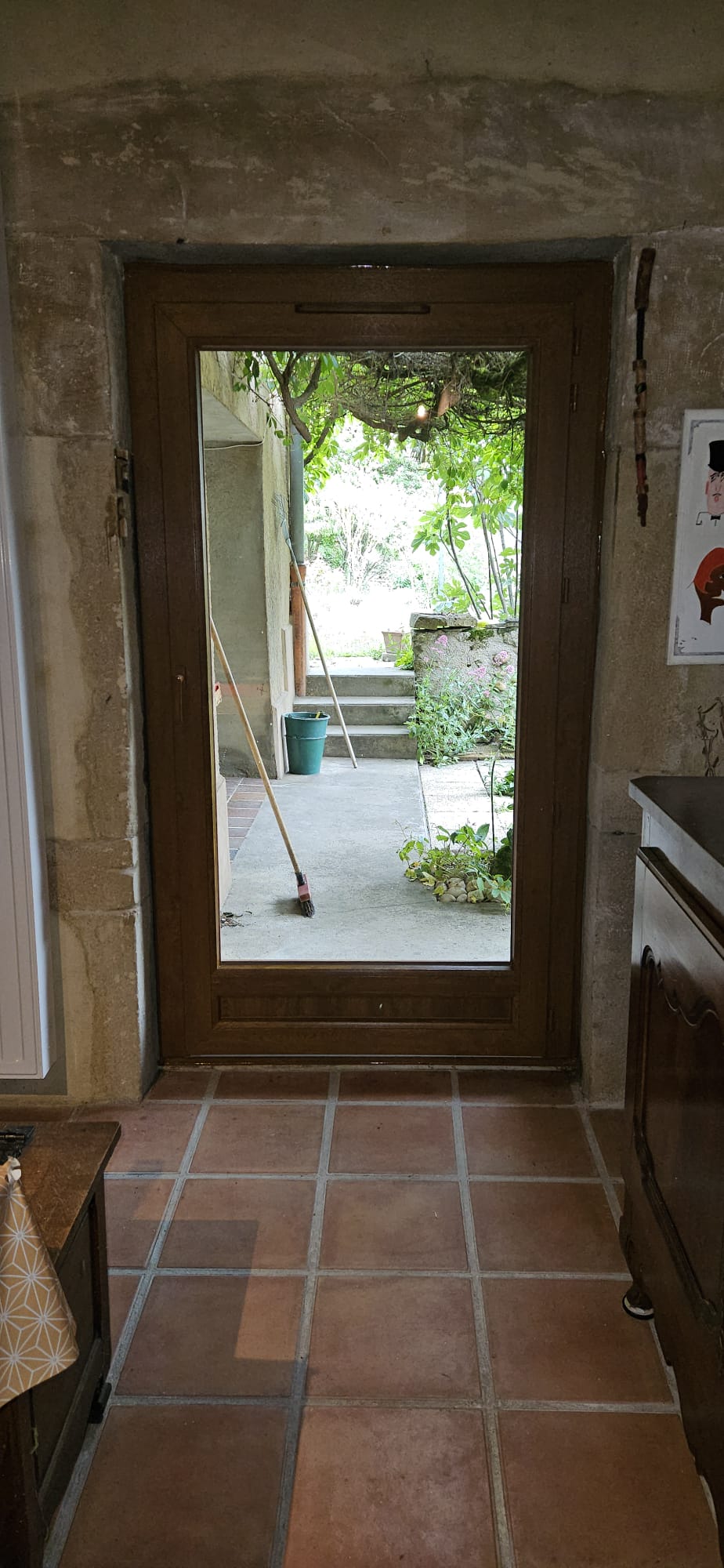 Porte-fenêtre chêne doré posée à Grenoble par SPMC Menuiserie