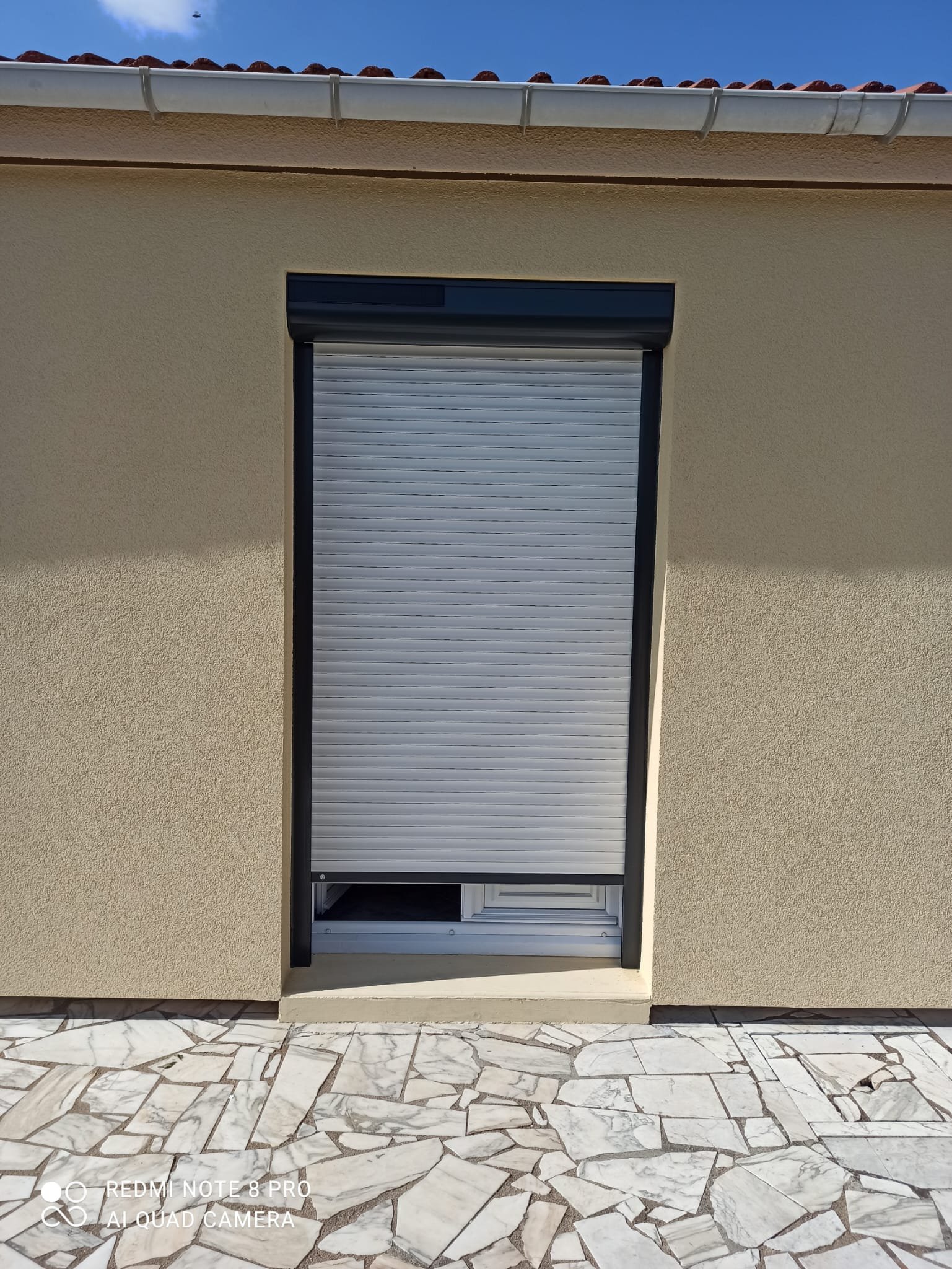 Volet roulant sur mesure fabriqué par SPMC Menuiserie